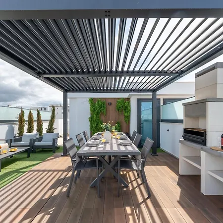 Ria Terrace House *